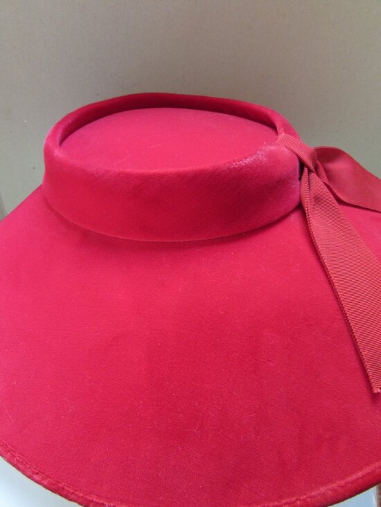 Mid Century Sunnyland Hat Cherry Red Velvet Wide Brim main image 5